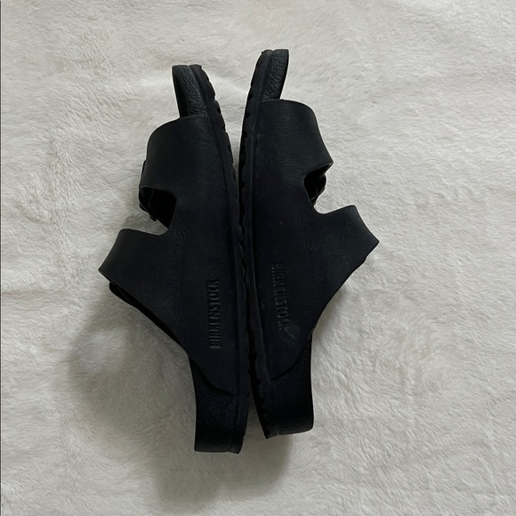 Birkenstock Kids Shoes in Brown and Black - Picture 11 of 15